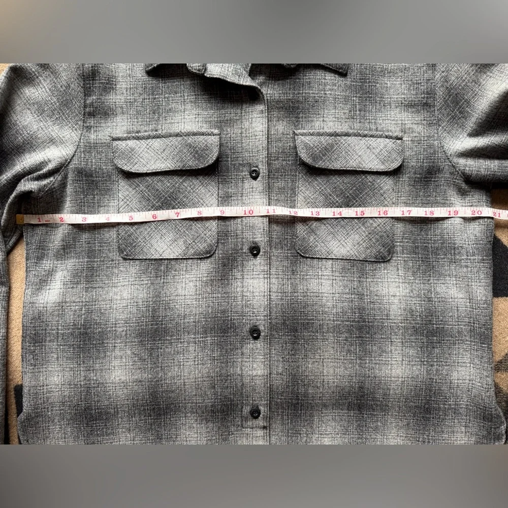 Pendleton Cropped Lodge Wool Shirt Women’s Medium - Picture 6 of 9